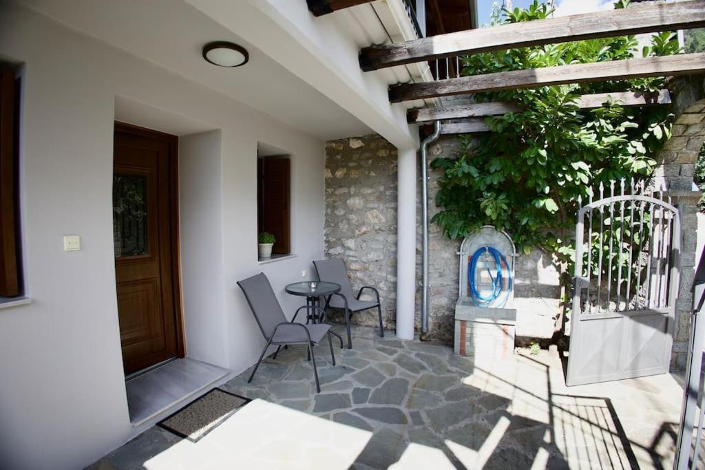 Mountain Harmony Home โคนิทซา ภายนอก รูปภาพ