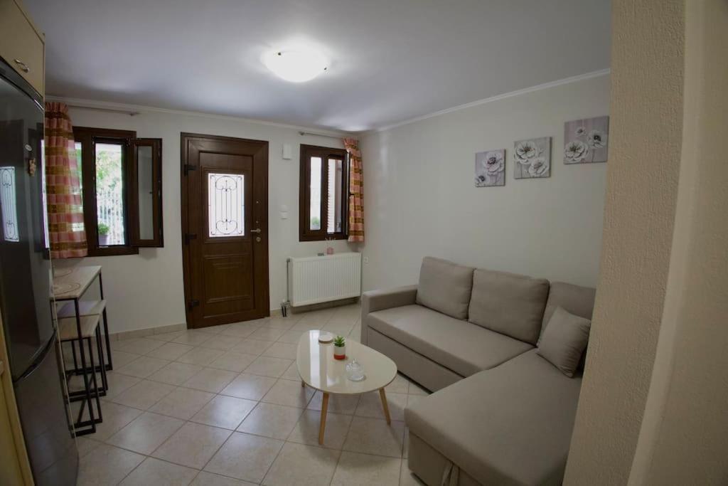 Mountain Harmony Home โคนิทซา ภายนอก รูปภาพ